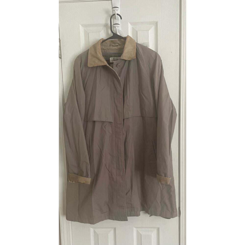 Grand Tier Cordoroy Car Coat w/ zip out lining, B93